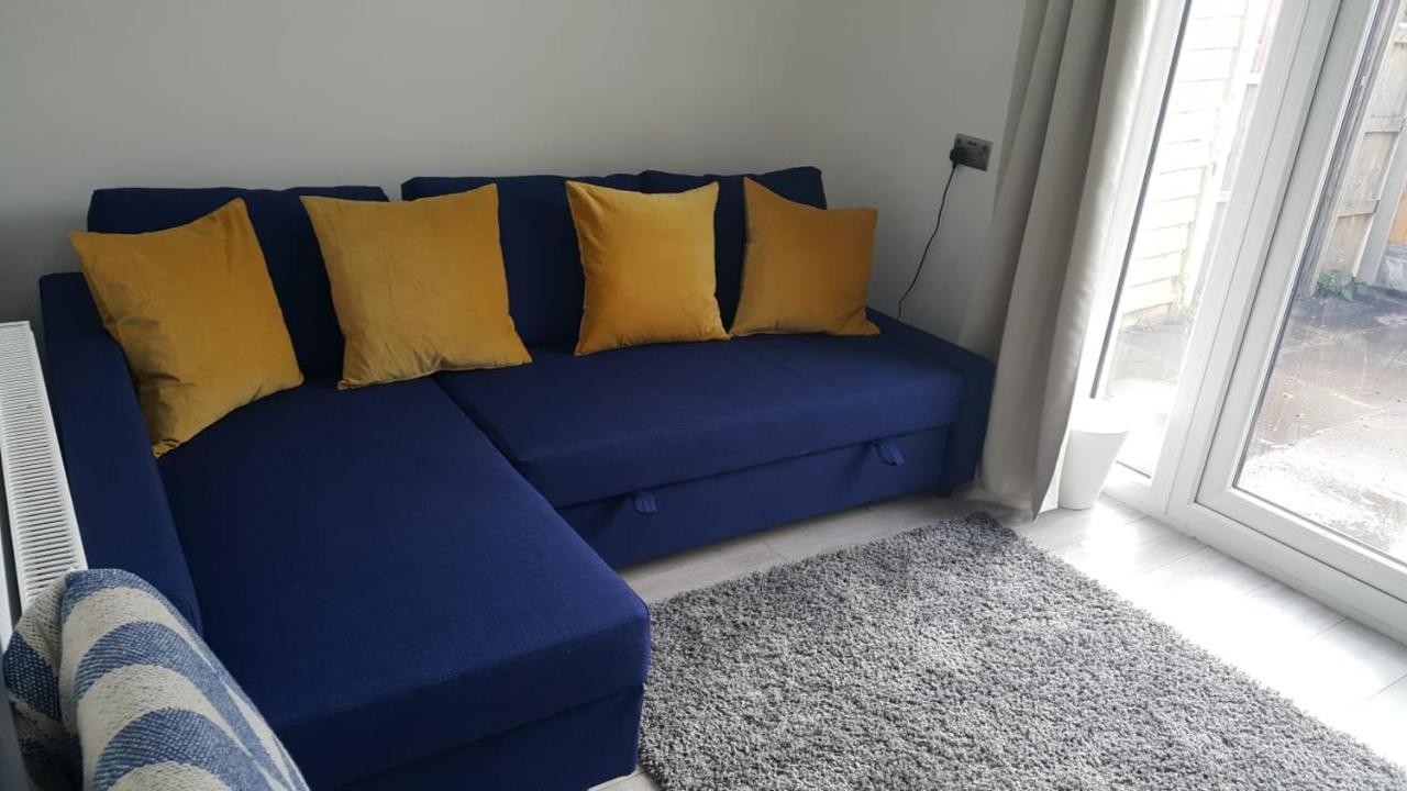 Homestay In Birmingham Sleeps 8 - Free Parking & Wifi מראה חיצוני תמונה