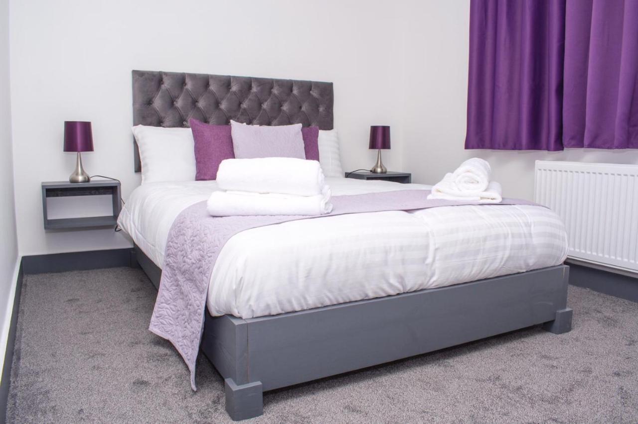 Homestay In Birmingham Sleeps 8 - Free Parking & Wifi מראה חיצוני תמונה