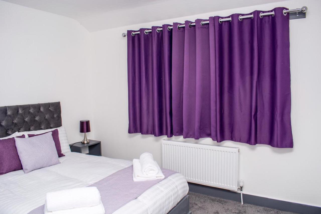 Homestay In Birmingham Sleeps 8 - Free Parking & Wifi מראה חיצוני תמונה