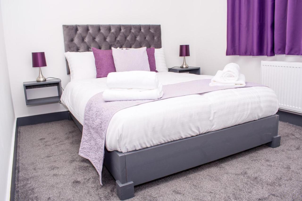 Homestay In Birmingham Sleeps 8 - Free Parking & Wifi מראה חיצוני תמונה